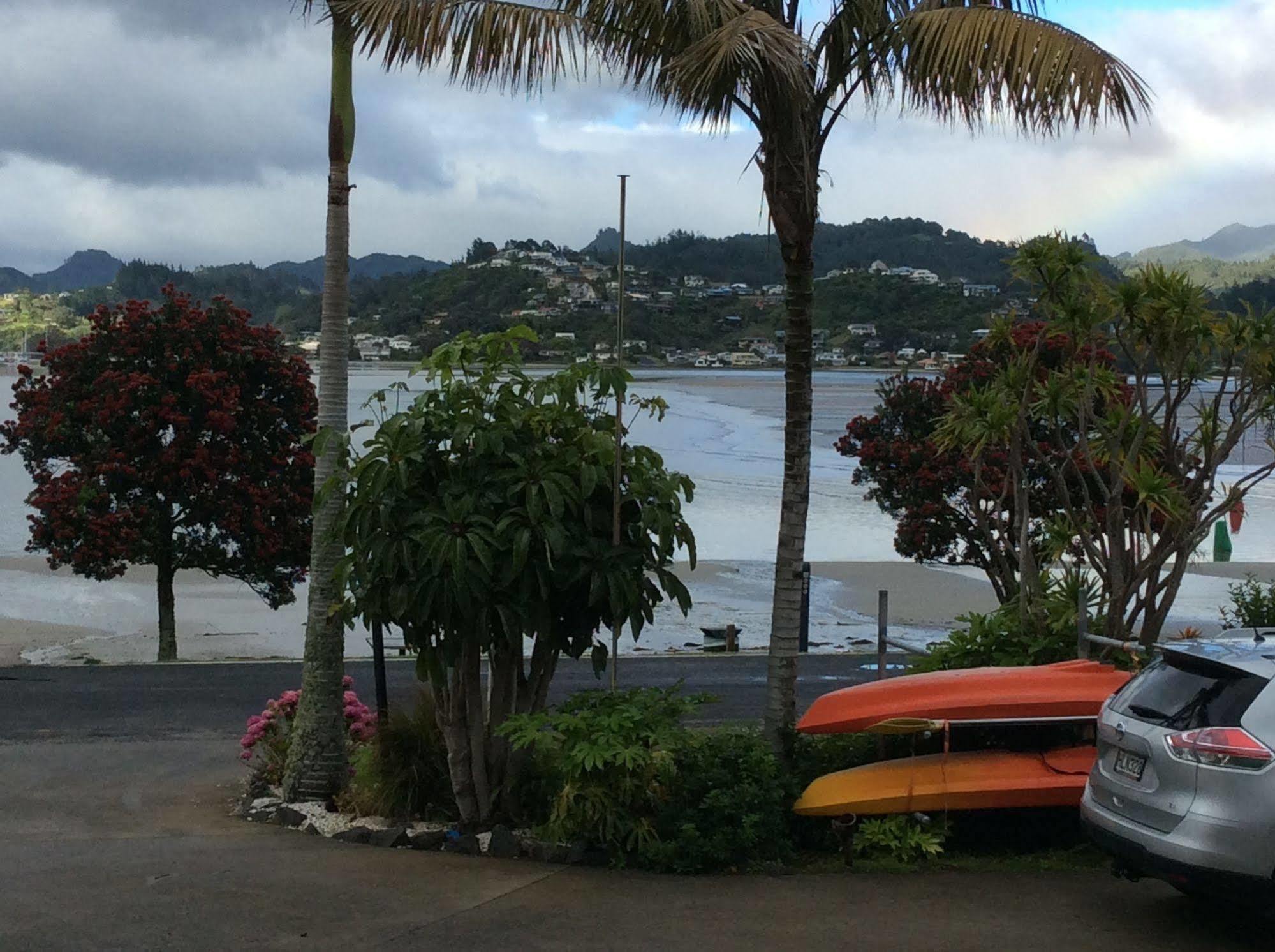 Paku Lodge Resort Tairua Exteriör bild